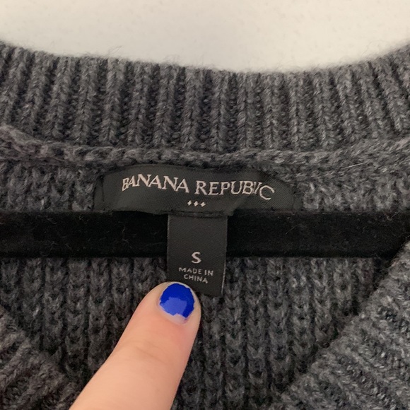 Banana Republic Womens gray Sweater - Picture 3 of 3
